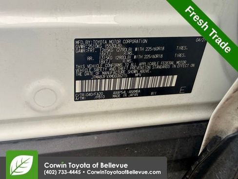 Used 2021 Toyota RAV4 SE w/ Weather & Moonroof Package AWD/4WD image 14