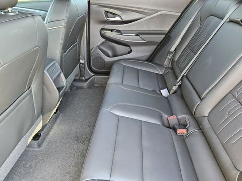 New 2026 Buick Envista Avenir image 19