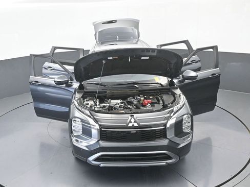 New 2026 Mitsubishi Outlander SE image 74