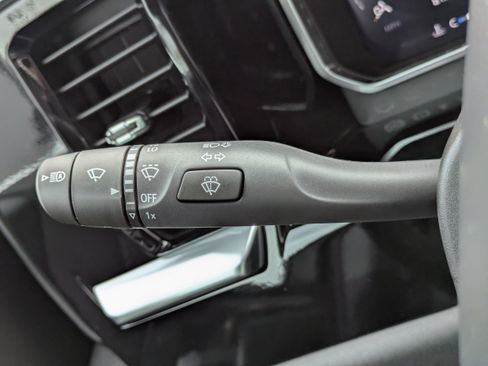 New 2026 Chevrolet Silverado 1500 RST AWD/4WD image 16