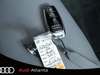 New 2026 Audi SQ7 Premium Plus