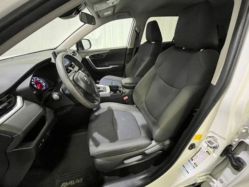 Certified 2019 Toyota RAV4 LE w/ All Weather Liner Package AWD/4WD image 10