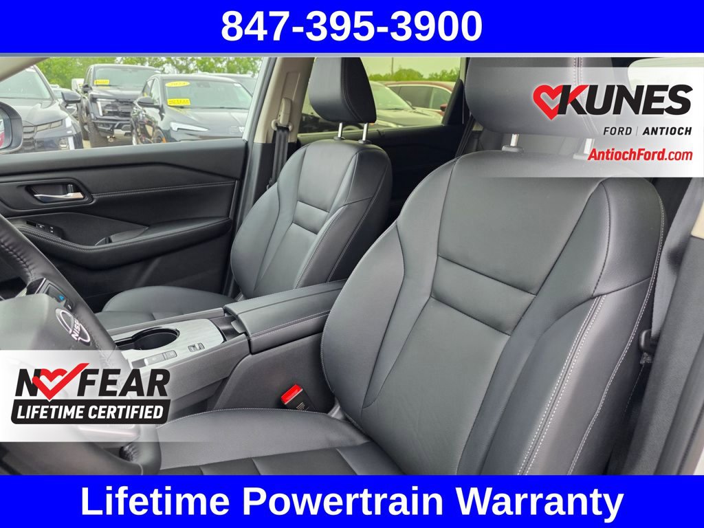 Used 2025 Nissan Rogue SL w/ SL Premium Package FWD image 22