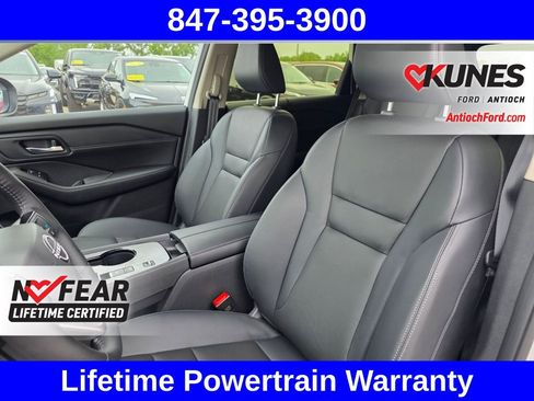 Used 2025 Nissan Rogue SL w/ SL Premium Package FWD image 22