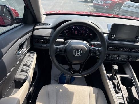 Certified 2024 Honda Accord EX image 17