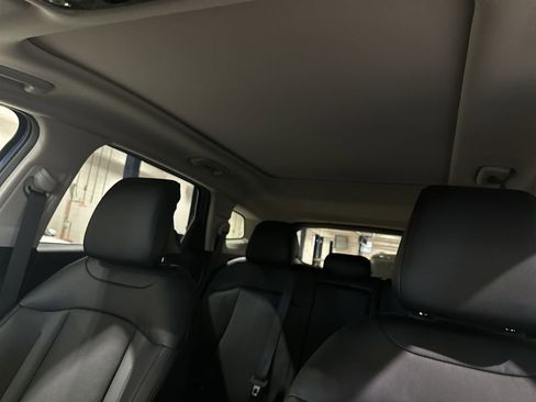 New 2026 Kia Sportage EX image 16