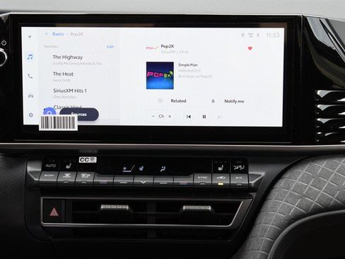 New 2026 Toyota Camry XLE image 10