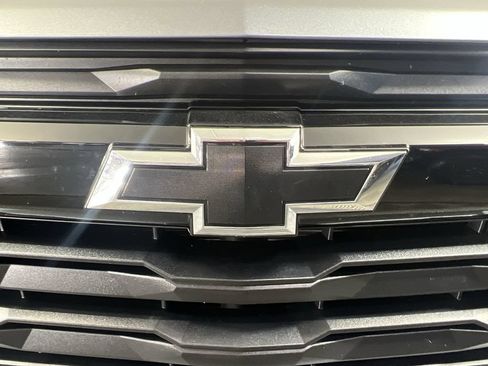 Certified 2024 Chevrolet Colorado Z71 w/ Z71 Convenience Package 2 AWD/4WD image 30