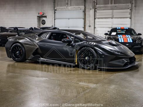 Used 2015 Lamborghini Huracan LP 610-4 image 35