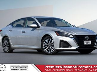 Certified 2023 Nissan Altima 2.5 SV FWD video 1