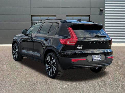 New 2026 Volvo XC40 B5 Ultra w/ Protection Package Premier image 5