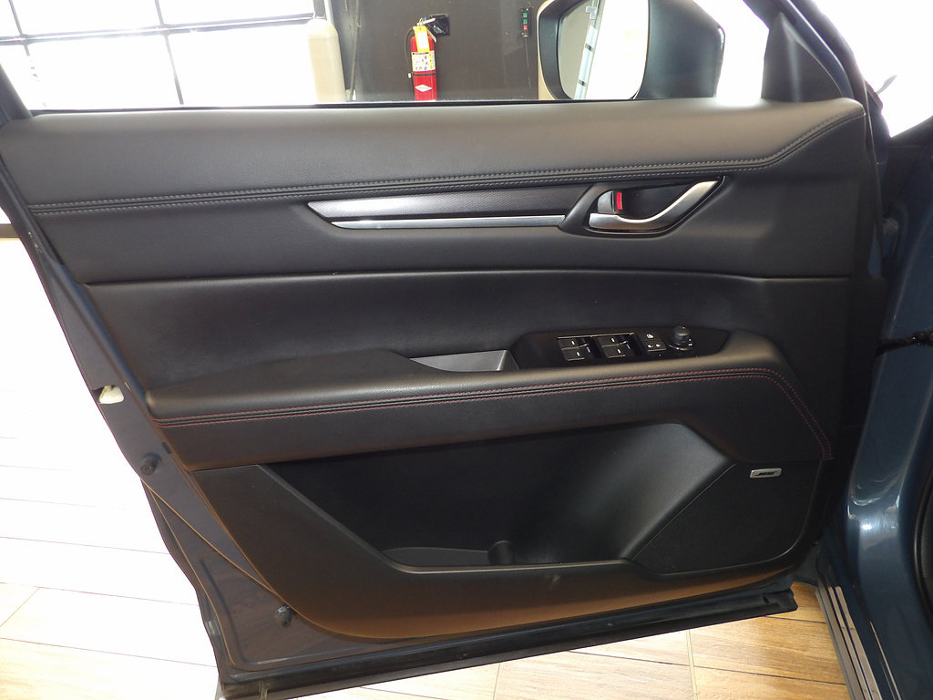 Certified 2024 MAZDA CX-5 Carbon Edition AWD/4WD image 24