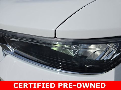 Used 2023 Jeep Grand Cherokee Laredo image 32