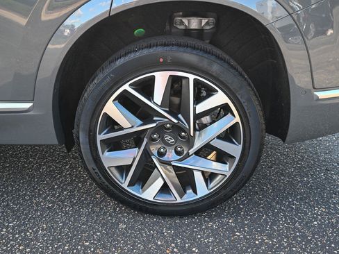 Used 2023 Hyundai Santa Fe Calligraphy AWD/4WD image 13