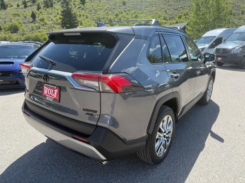 Used 2022 Toyota RAV4 Limited AWD/4WD image 5
