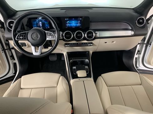 Used 2020 Mercedes-Benz GLB 250 image 34
