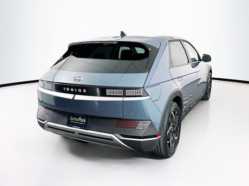Used 2024 Hyundai Ioniq 5 SE RWD image 9