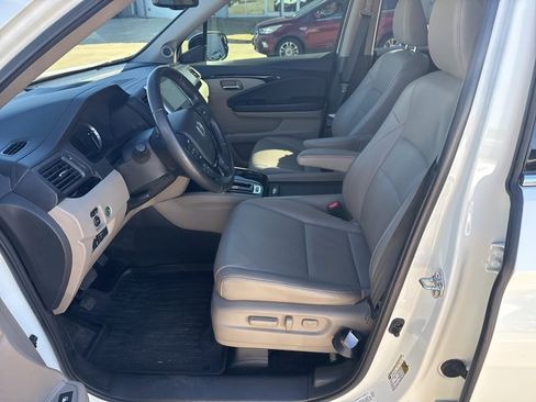 Used 2019 Honda Ridgeline RTL-E image 9