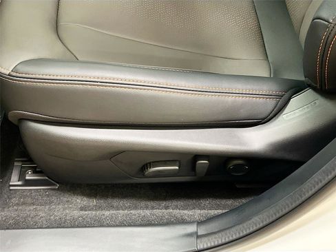 New 2025 Subaru Crosstrek 2.5i Limited image 19