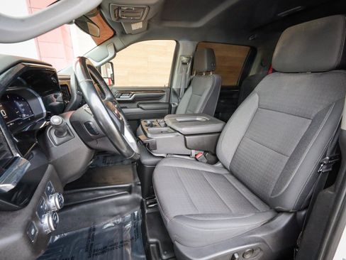 Used 2024 GMC Sierra 2500 SLE w/ SLE Convenience Package image 13