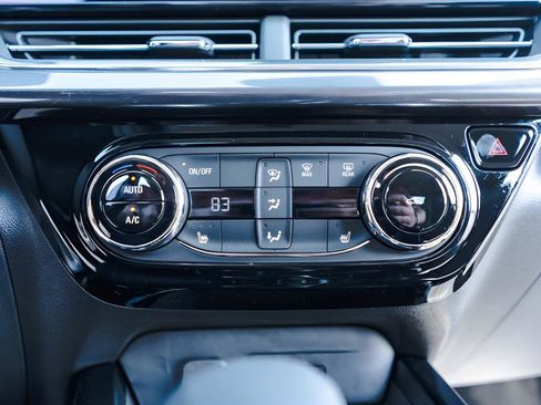New 2026 Chevrolet Trax ACTIV w/ Driver Confidence Package FWD image 13