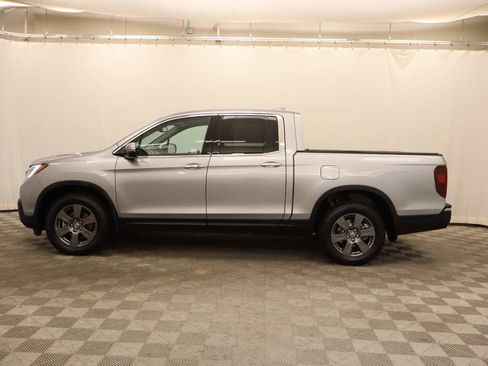 Used 2020 Honda Ridgeline RTL-E image 2