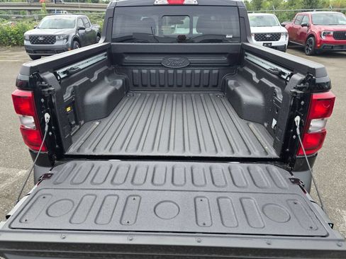 New 2026 Ford Maverick Lariat w/ Black Appearance Package AWD/4WD image 13