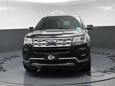 Used 2019 Ford Explorer Limited AWD/4WD image 5