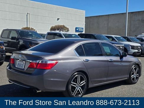 Used 2015 Honda Accord Sport image 7