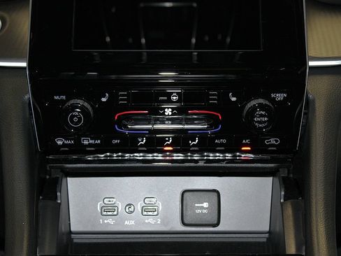 New 2026 Jeep Grand Cherokee Laredo X AWD/4WD image 20