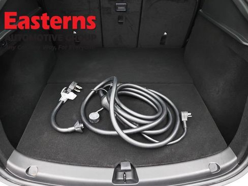 Used 2023 Tesla Model Y Long Range image 9