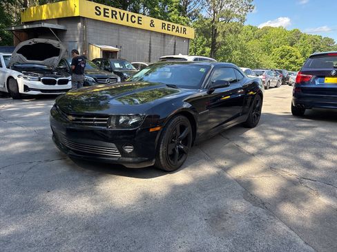 Used 2015 Chevrolet Camaro LS RWD image 2