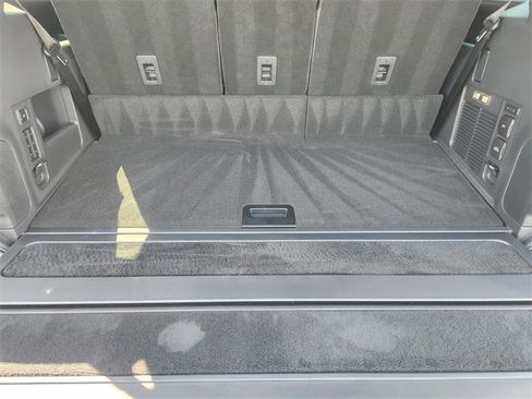 New 2025 Lincoln Navigator Reserve w/ Jet Appearance Package image 30