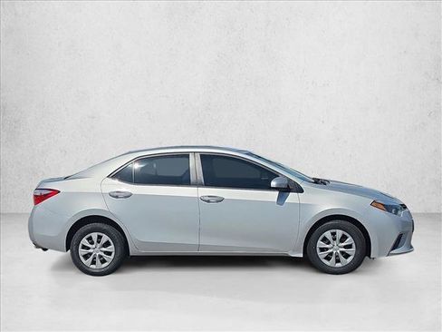Used 2014 Toyota Corolla L FWD image 4