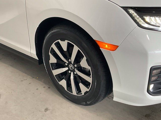 Certified 2025 Honda Odyssey EX-L image 28