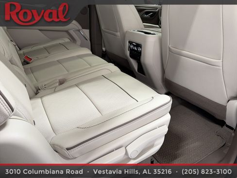 Used 2022 GMC Yukon Denali RWD image 17