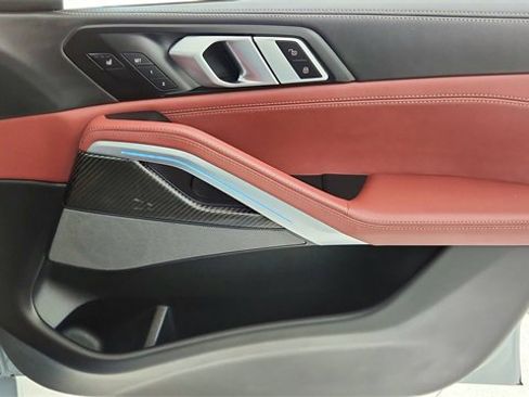 Used 2025 BMW X6 M60i image 24