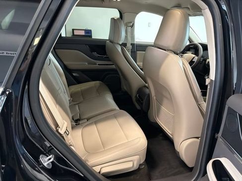 Used 2023 Lincoln Corsair AWD image 38