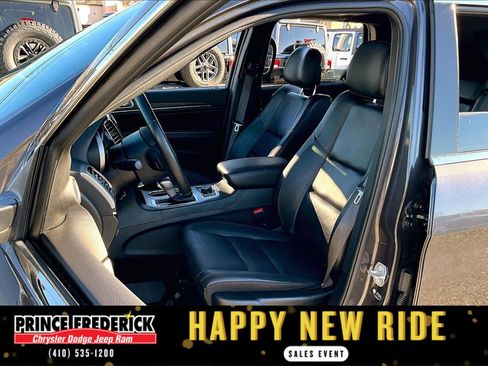 Used 2021 Jeep Grand Cherokee Limited image 21
