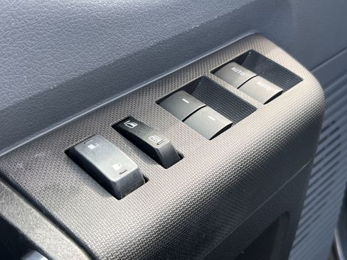 Used 2016 Ford F250 XL w/ Power Equipment Group image 16