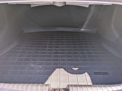 Used 2022 Acura ILX w/ Premium Package FWD image 28