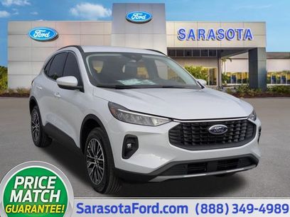 New 2025 Ford Escape SE