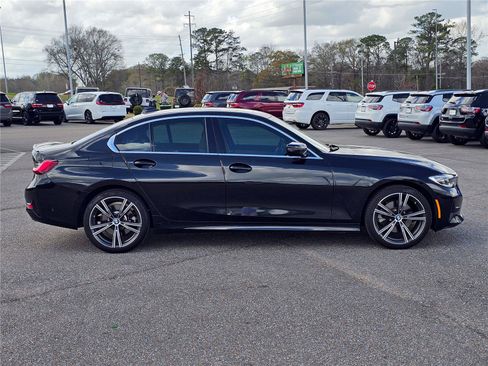 Used 2022 BMW 330i xDrive Sedan w/ Driving Assistance Package AWD/4WD image 7