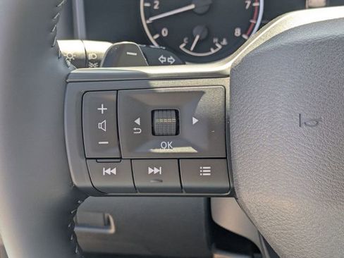 New 2026 Nissan Rogue SV FWD image 17