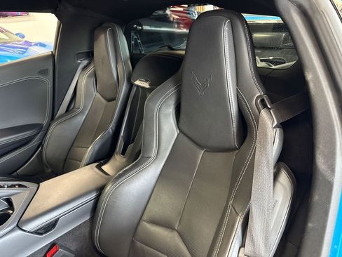 Used 2023 Chevrolet Corvette Stingray Coupe w/ Z51 Performance Package image 30