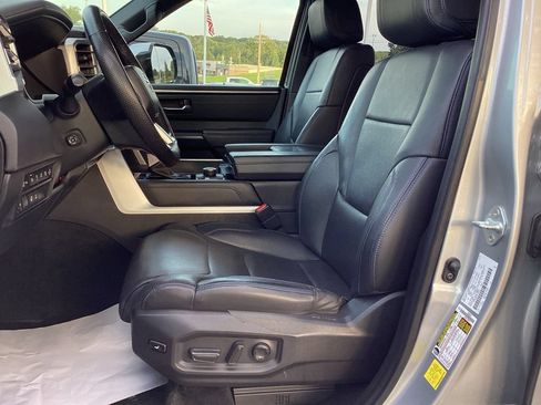 Used 2023 Toyota Tundra Platinum AWD/4WD image 13