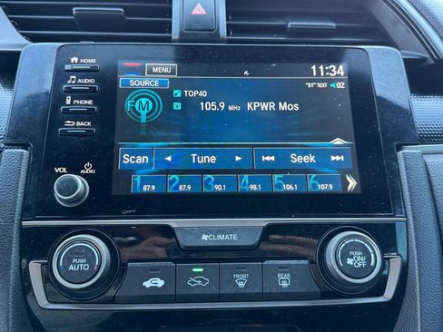 Used 2020 Honda Civic Sport image 30