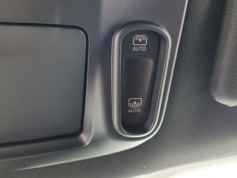 New 2026 Chrysler Pacifica Limited w/ S Appearance Package image 28