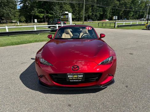 Used 2019 MAZDA MX-5 Miata RF Grand Touring w/ GT-S Package image 2