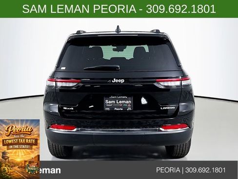 New 2025 Jeep Grand Cherokee Laredo image 6